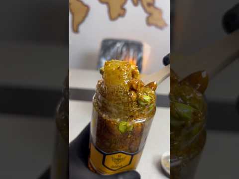 شمع السلطان (مزيج المكسرات بحبوب اللقاح والشمع )